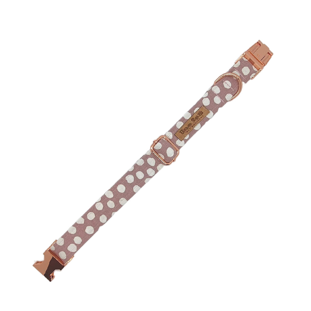 Pink dog collar with white spots